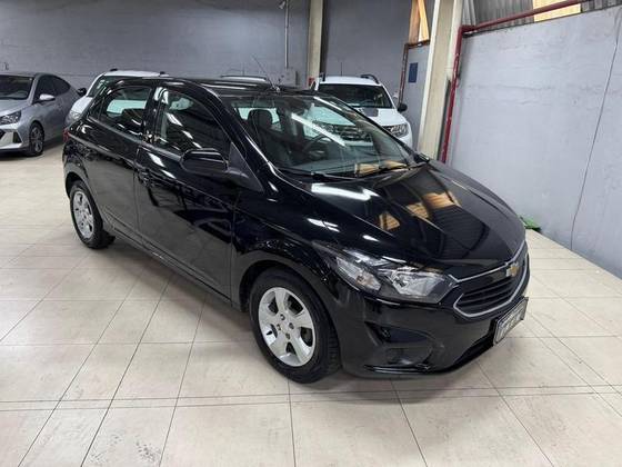 CHEVROLET ONIX 1.4 MPFI LT 8V FLEX 4P MANUAL CHEVROLET ONIX 1.4 MPFI LT 8V FLEX 4P MANUAL
